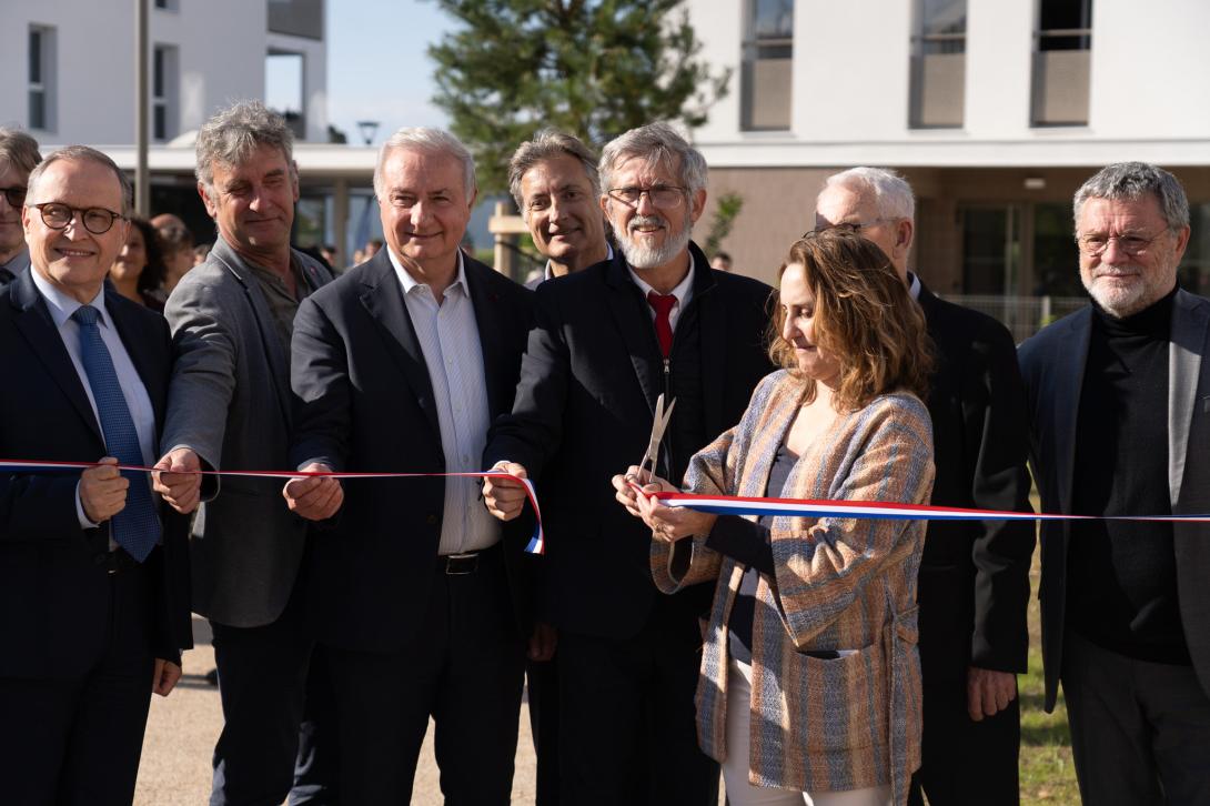 coupure ruban Partition